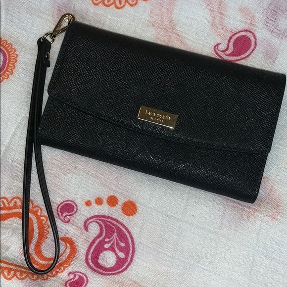 Kate Spade Wristlet - Picture 1 of 4
